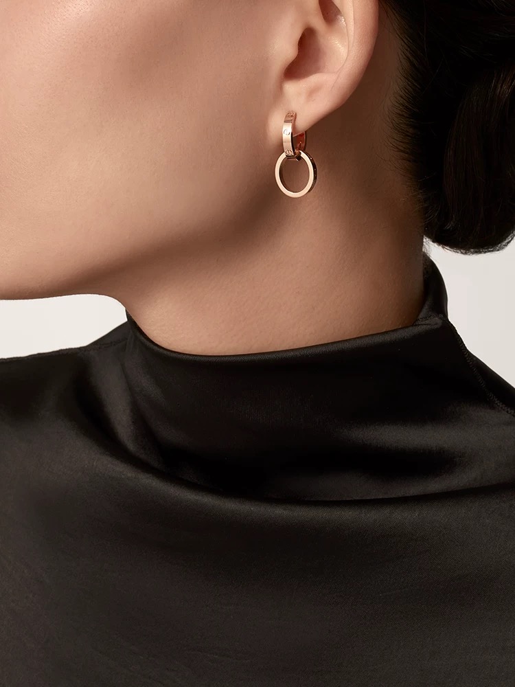 Cartier Cartie*最新款，非常的上镜‼ 设计很特别值得入手 高级手工坊系列