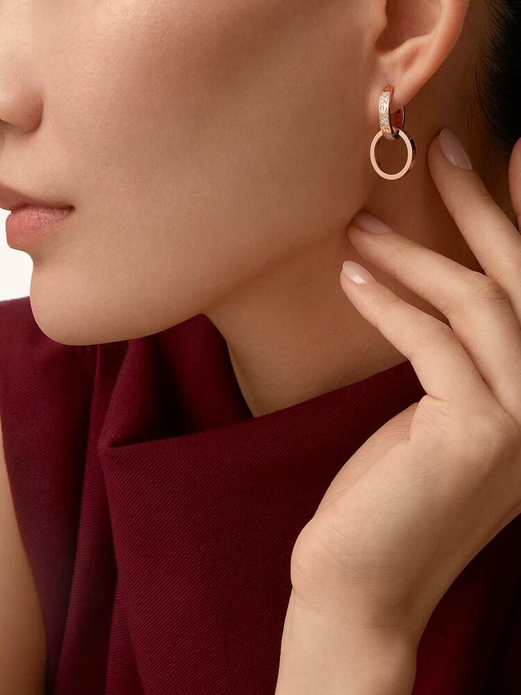 Cartier Cartie*最新款，非常的上镜‼ 设计很特别值得入手 高级手工坊系列