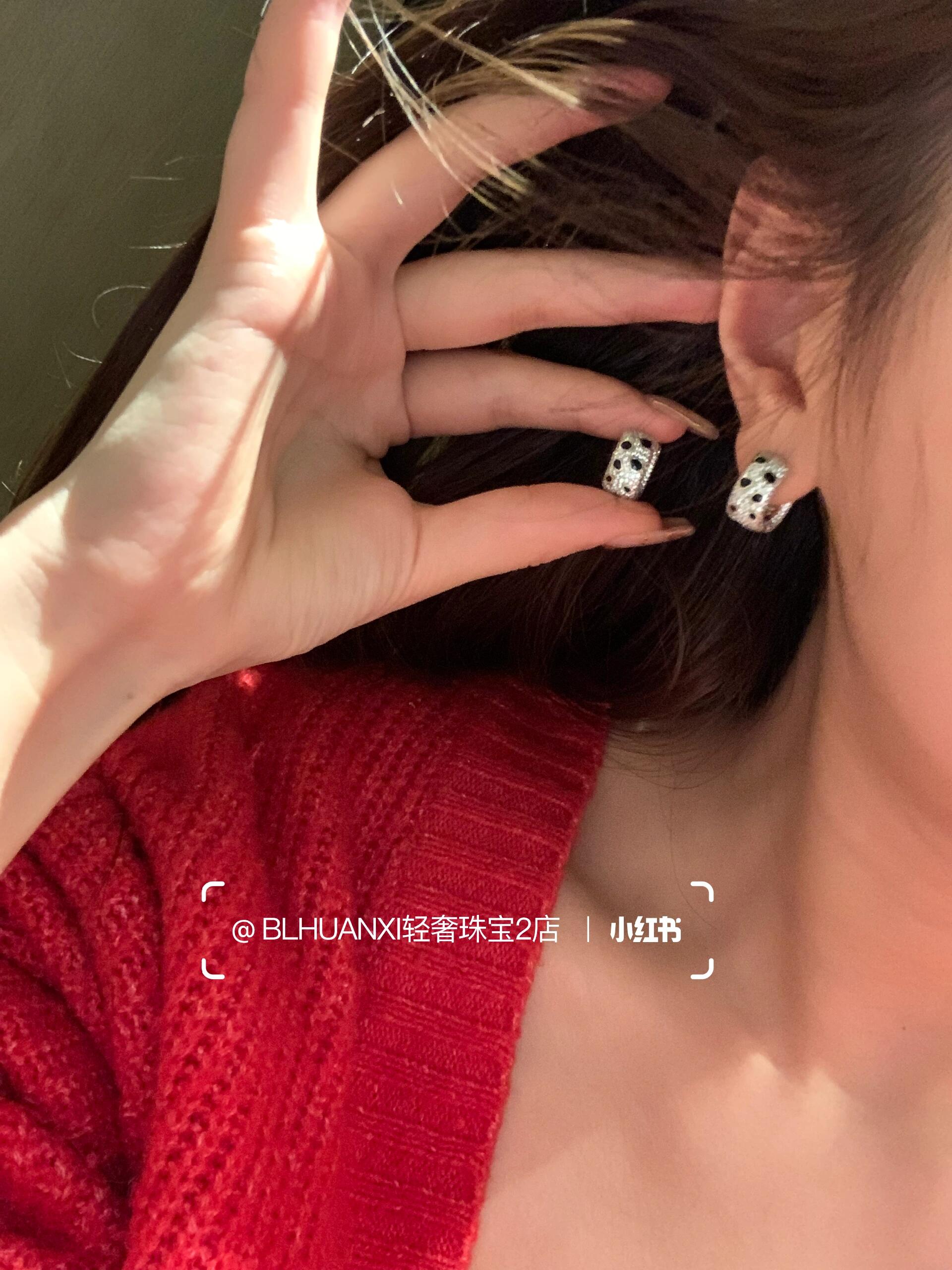 Cartier Cartie*最新款，非常的上镜‼ 设计很特别值得入手 高级手工坊系列