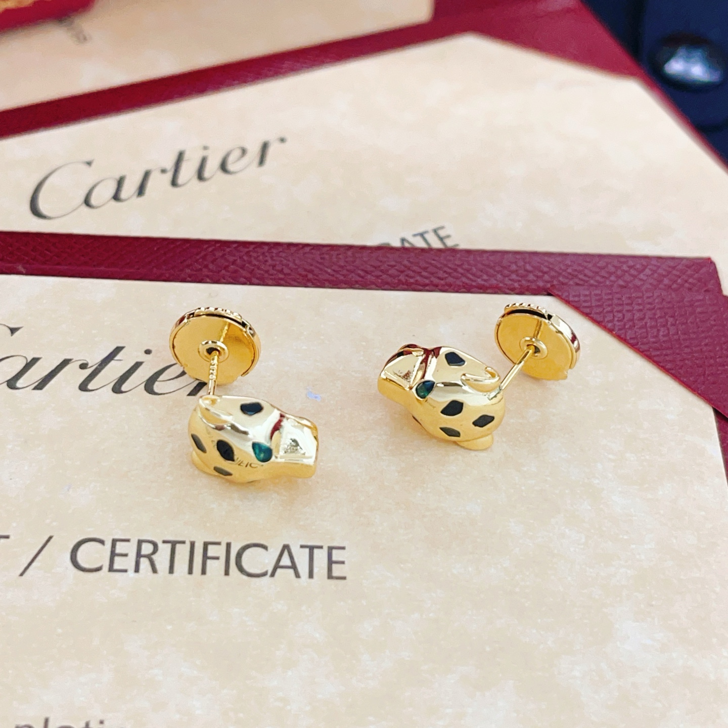 Cartier Cartie*最新款，非常的上镜‼ 设计很特别值得入手 高级手工坊系列