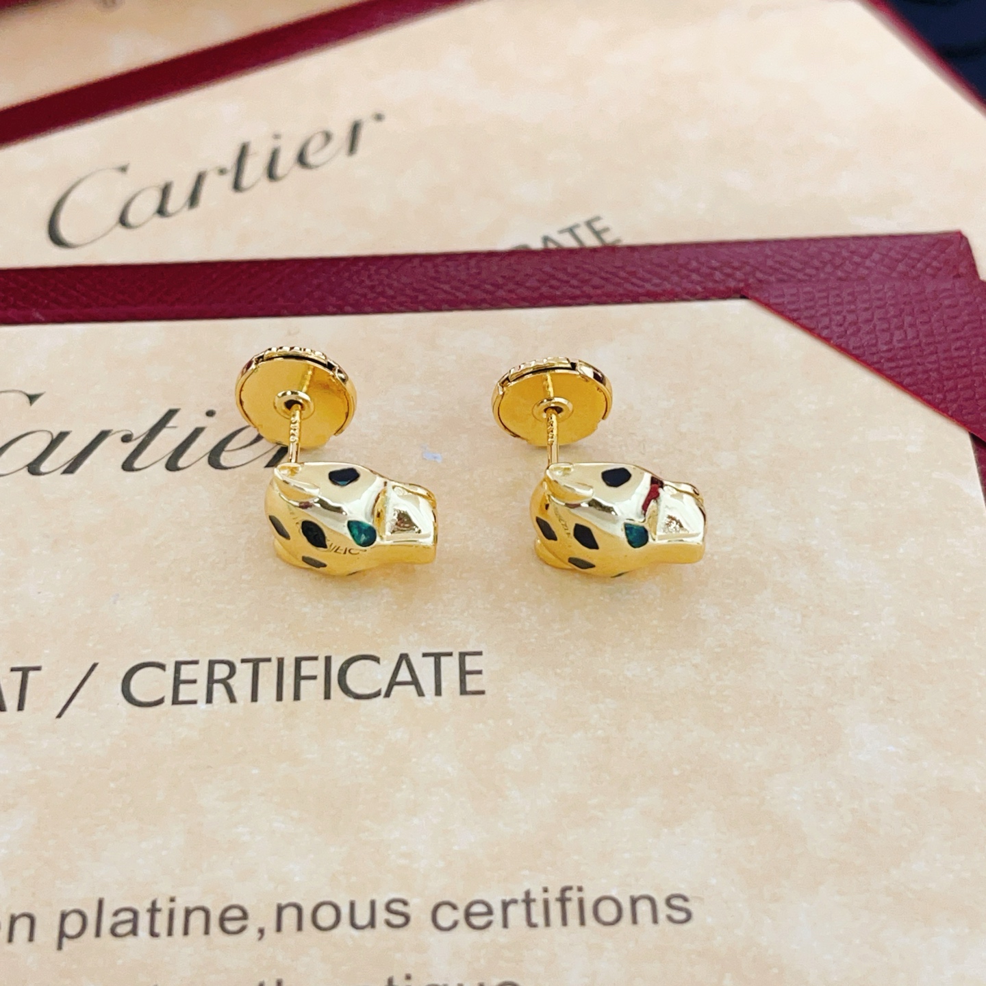 Cartier Cartie*最新款，非常的上镜‼ 设计很特别值得入手 高级手工坊系列