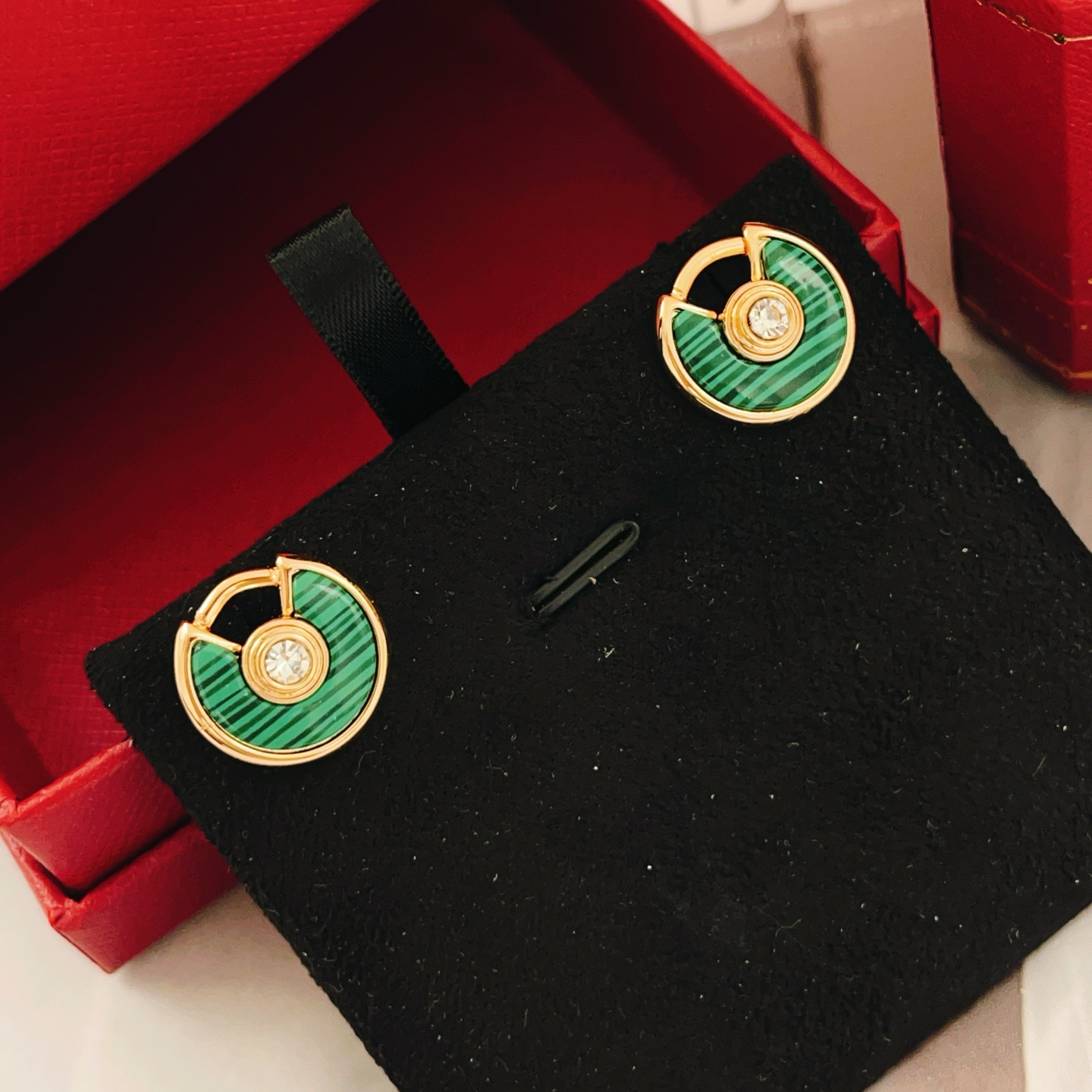 Cartier Cartie*最新款，非常的上镜‼ 设计很特别值得入手 高级手工坊系列