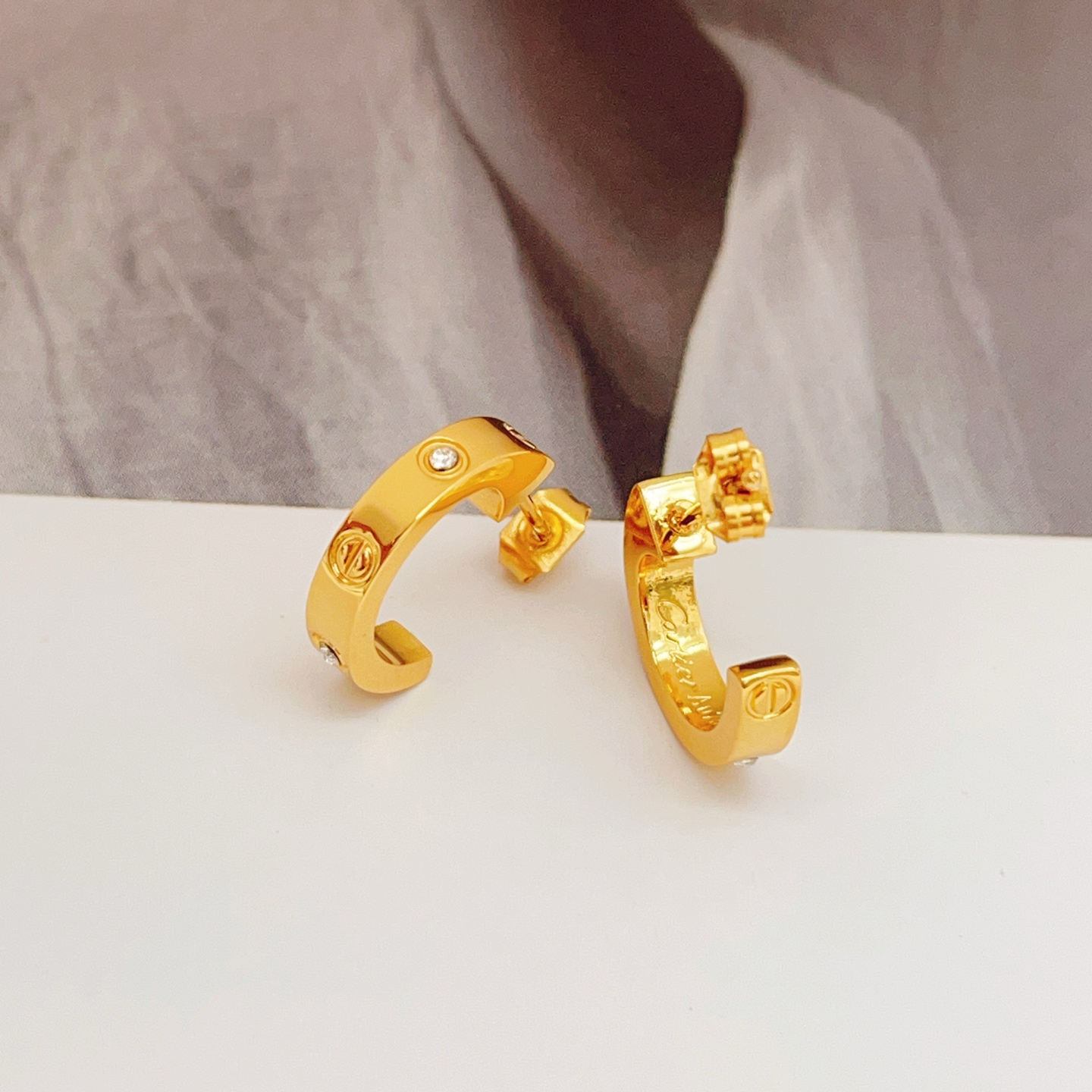 Cartier Cartie*最新款，非常的上镜‼ 设计很特别值得入手 高级手工坊系列