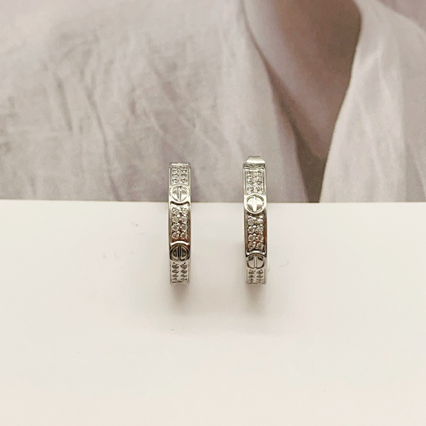 Cartier Cartie*最新款，非常的上镜‼ 设计很特别值得入手 高级手工坊系列