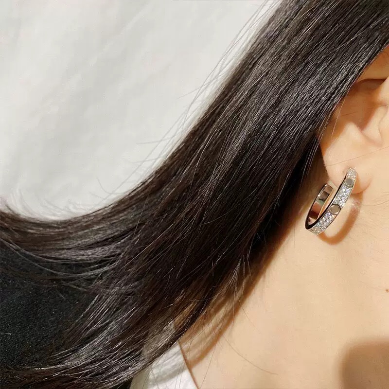 Cartier Cartie*最新款，非常的上镜‼ 设计很特别值得入手 高级手工坊系列