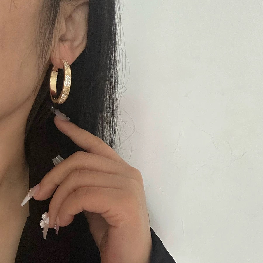 Cartier Cartie*最新款，非常的上镜‼ 设计很特别值得入手 高级手工坊系列