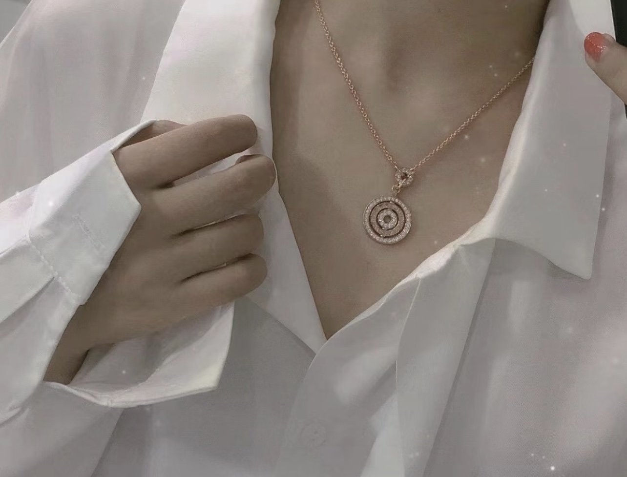 Bvlgari BVLGARI宝格丽最新款，非常的上镜‼ 设计很特别值得入手 高级手工坊系列
