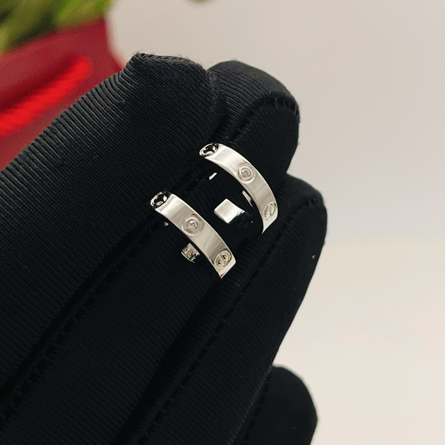 Cartier Cartie*最新款，非常的上镜‼ 设计很特别值得入手 高级手工坊系列