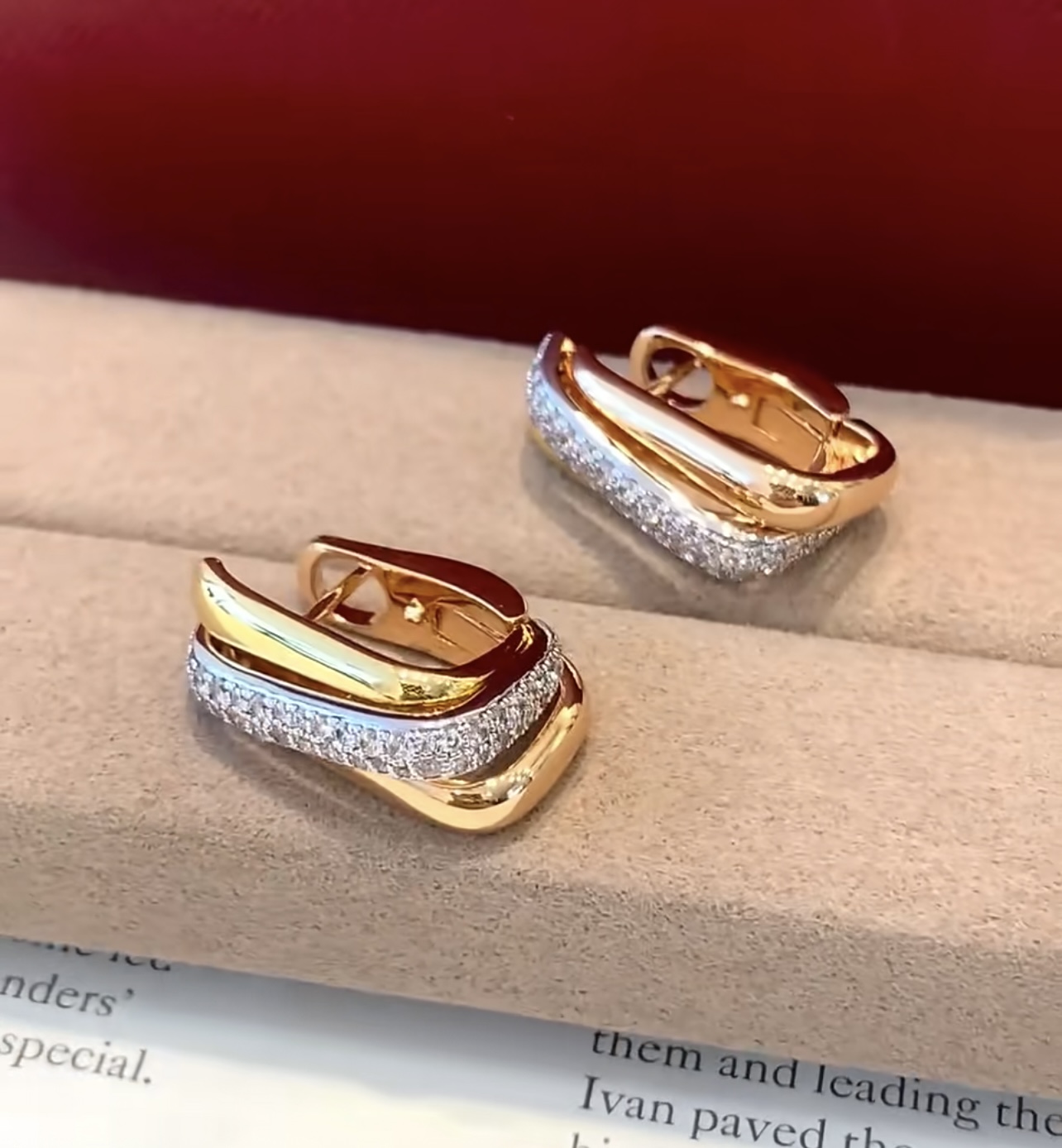 Cartier Cartie*卡地亚最新款，非常的上镜‼ 设计很特别值得入手 高级手工坊系列