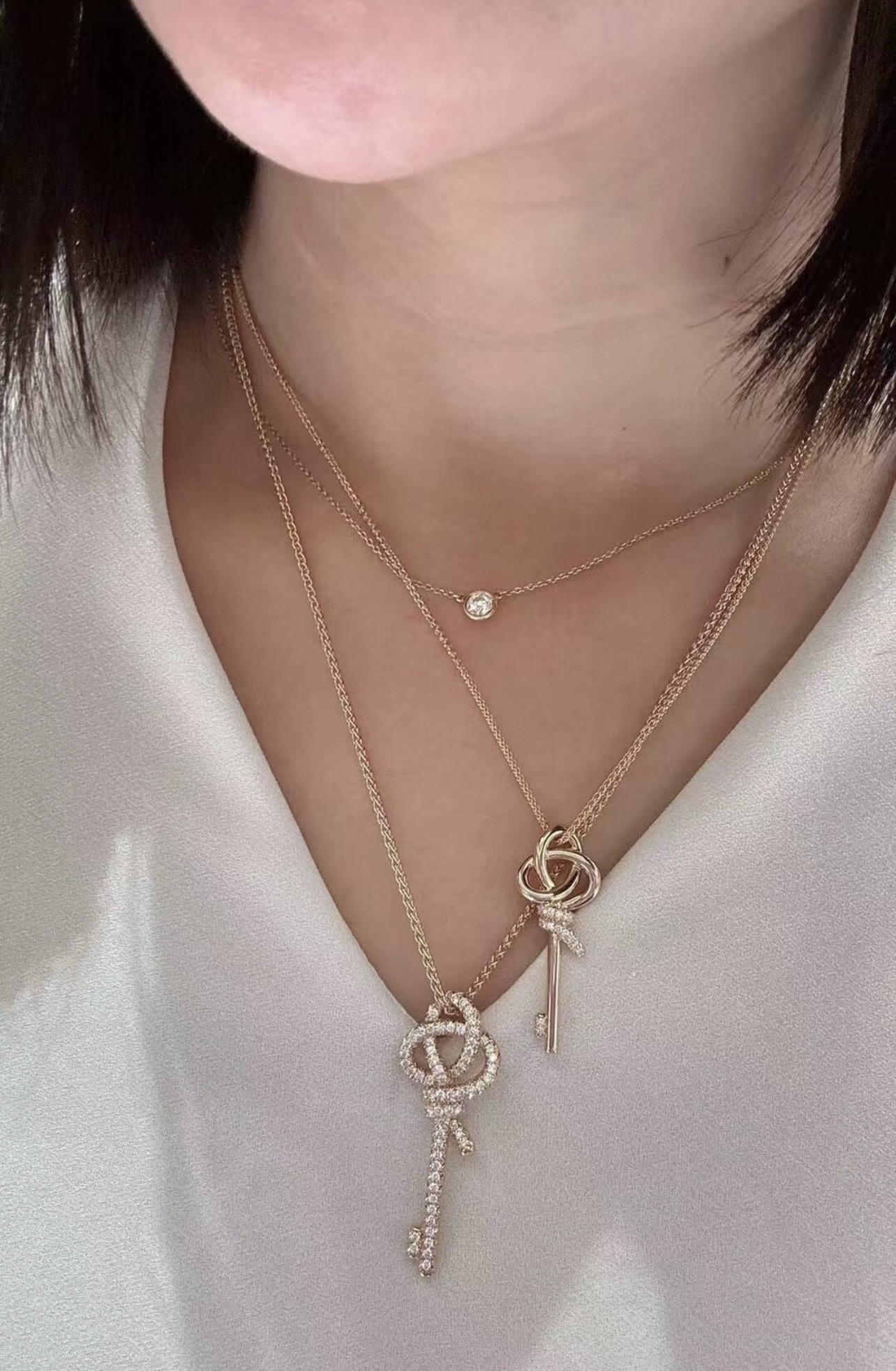 Tiffany & Co. Tiffany*帝芙尼最新款，非常的上镜‼ 设计很特别值得入手 高级手工坊系列