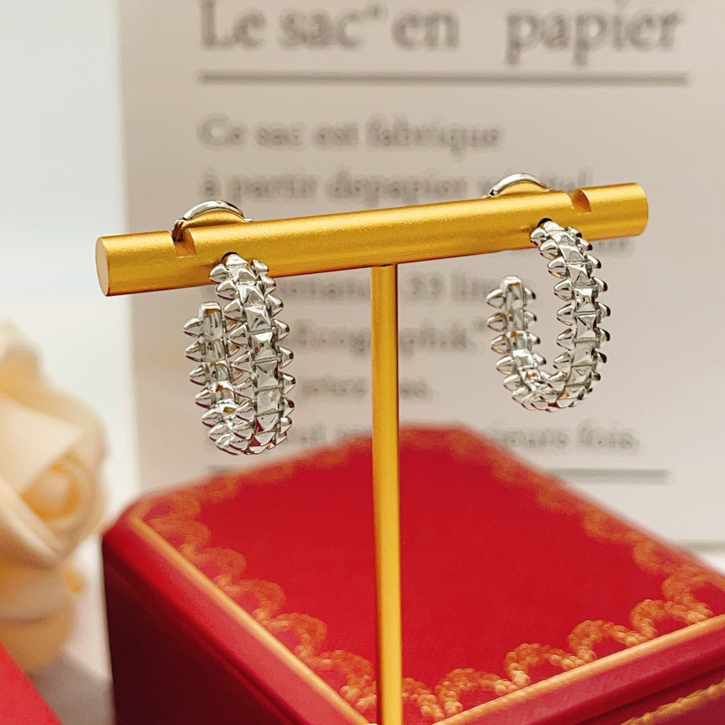 Cartier Cartie*卡地亚最新款，非常的上镜‼ 设计很特别值得入手 高级手工坊系列