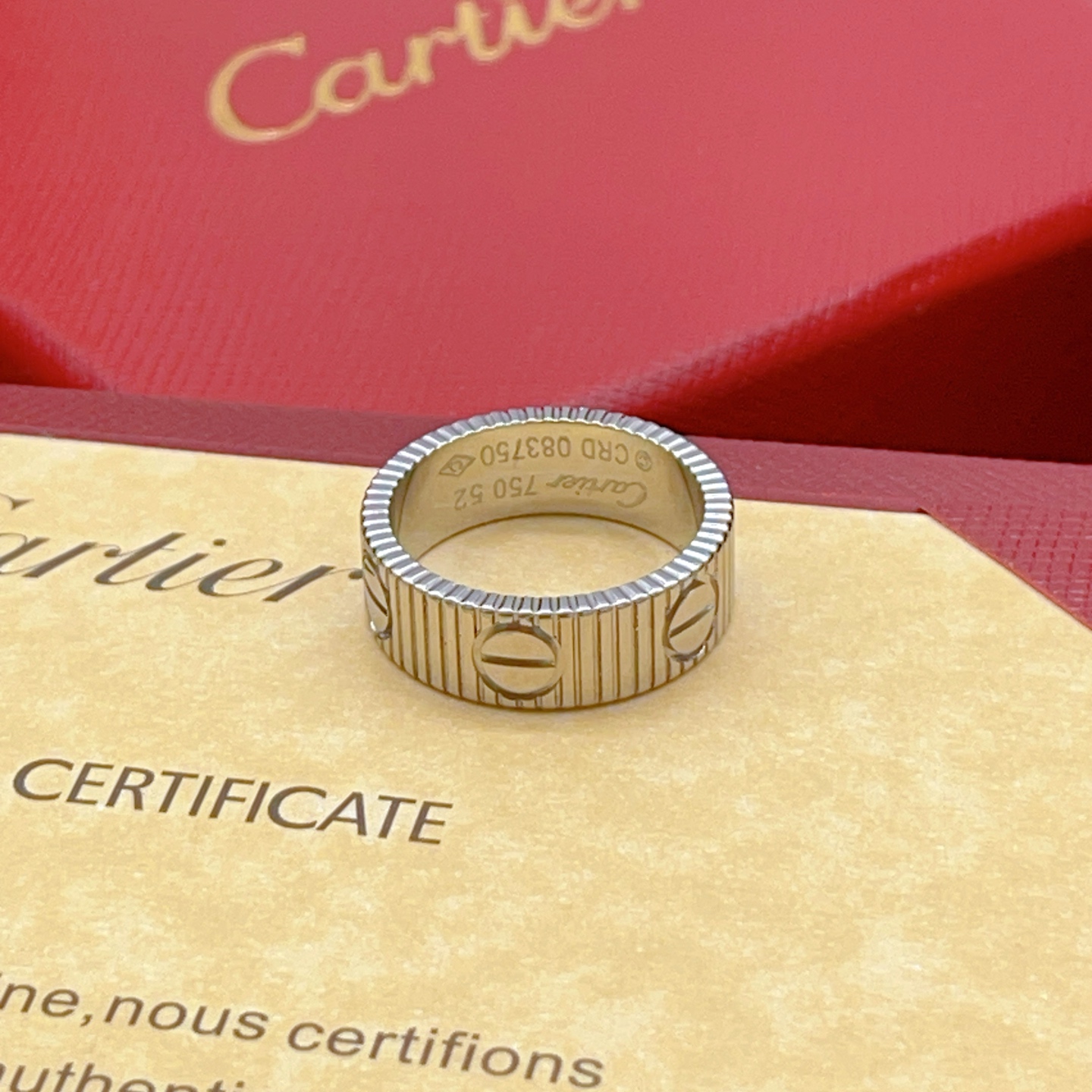 Cartier Cartie*最新款，非常的上镜‼ 设计很特别值得入手 高级手工坊系列