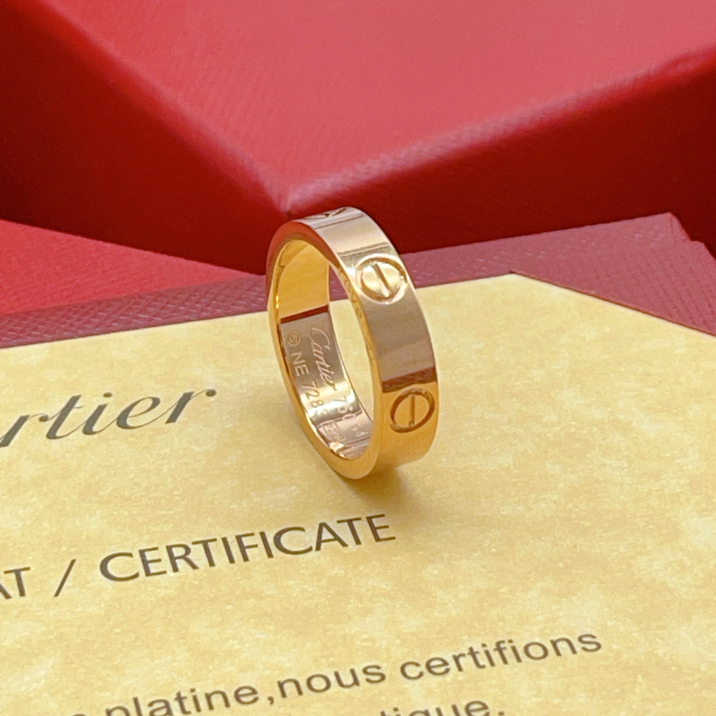 Cartier Cartie*最新款，非常的上镜‼ 设计很特别值得入手 高级手工坊系列