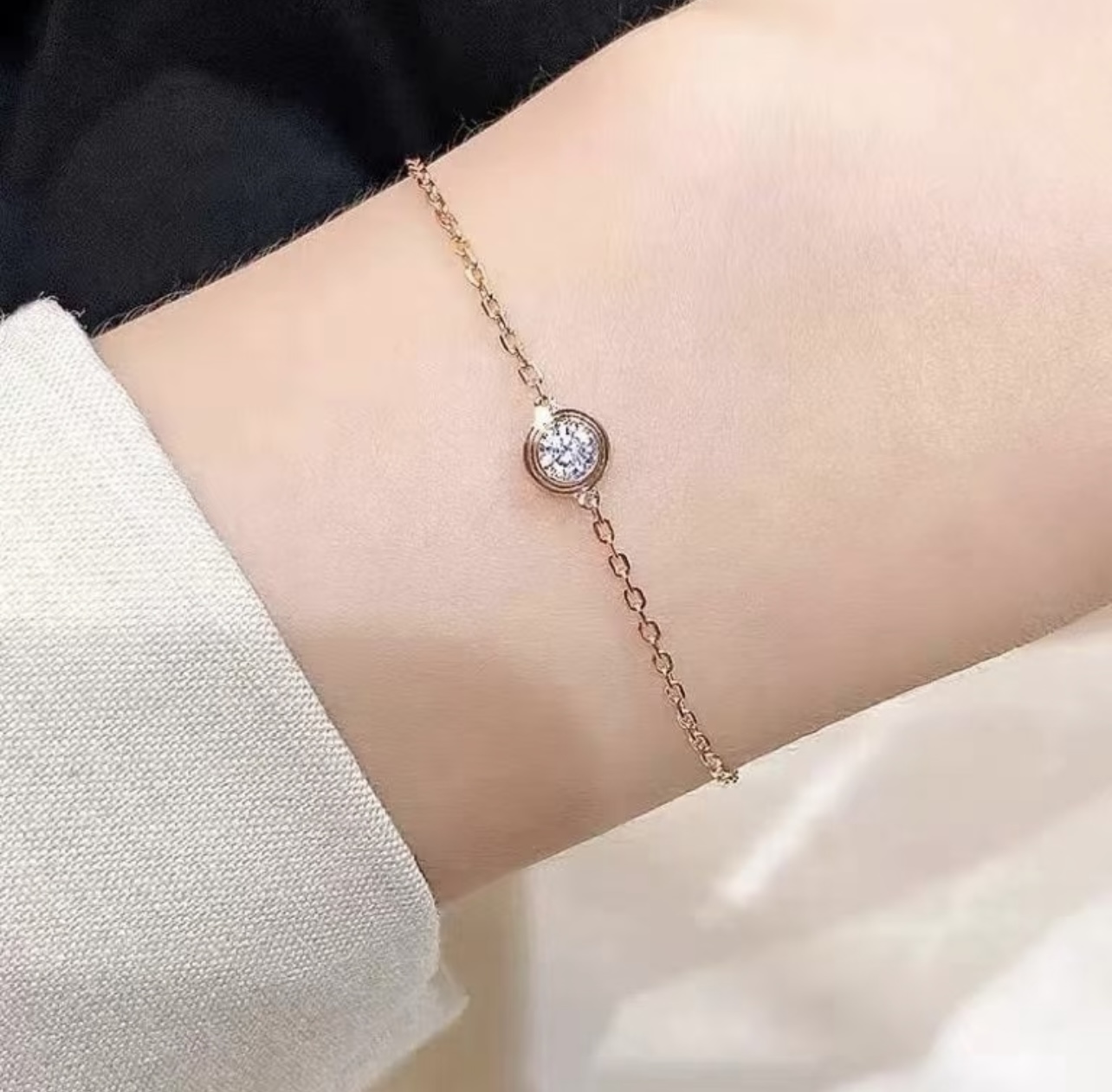 Cartier Cartie*卡地亚最新款，非常的上镜‼ 设计很特别值得入手 高级手工坊系列