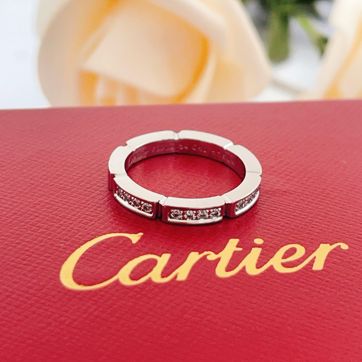 Cartier Cartie*最新款，非常的上镜‼ 设计很特别值得入手 高级手工坊系列