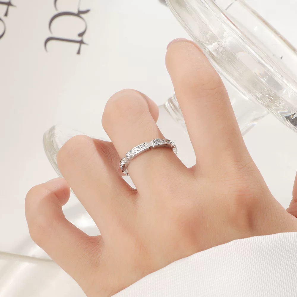 Cartier Cartie*最新款，非常的上镜‼ 设计很特别值得入手 高级手工坊系列