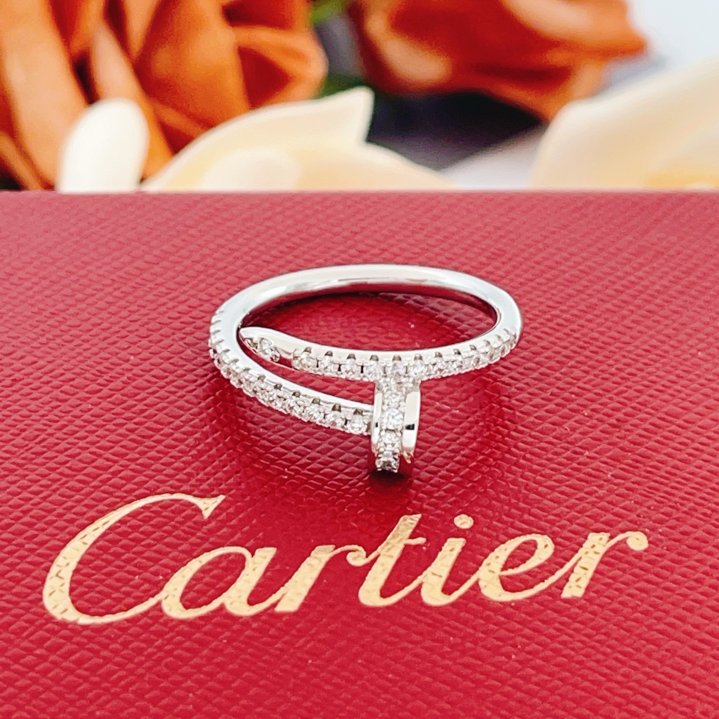 大小尺寸:6号、7号、8号【Cartie*最新款🆕🆕银色镶钻钉子戒指】一致官网黄铜材质,非常的上镜‼️设 大小尺寸:6号、7号、8号【Cartie*最新款🆕🆕银色镶钻钉子戒指】一致官网黄铜材质,非常的上镜‼️设