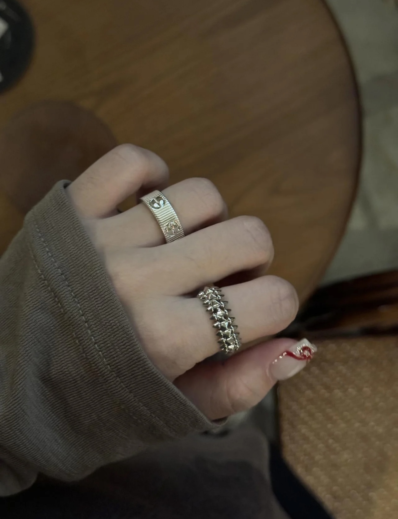 Cartier Cartie*最新款，非常的上镜‼ 设计很特别值得入手 高级手工坊系列