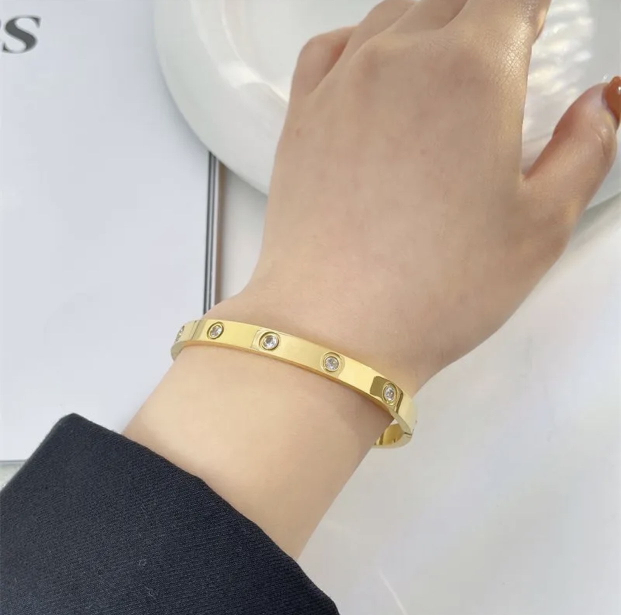 Cartier Cartie*最新款，非常的上镜‼ 设计很特别值得入手 高级手工坊系列