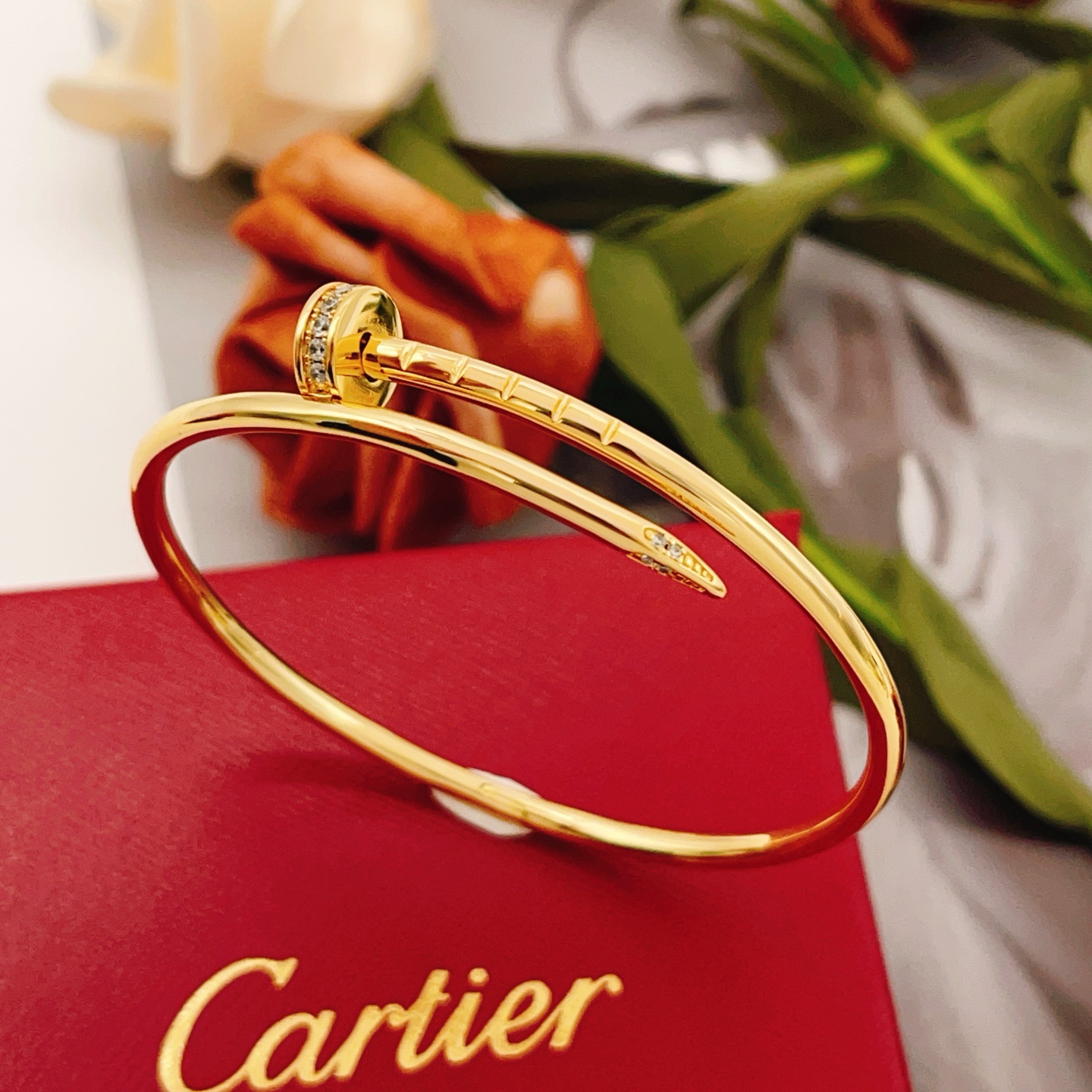 Cartier Cartie*最新款，非常的上镜‼ 设计很特别值得入手 高级手工坊系列