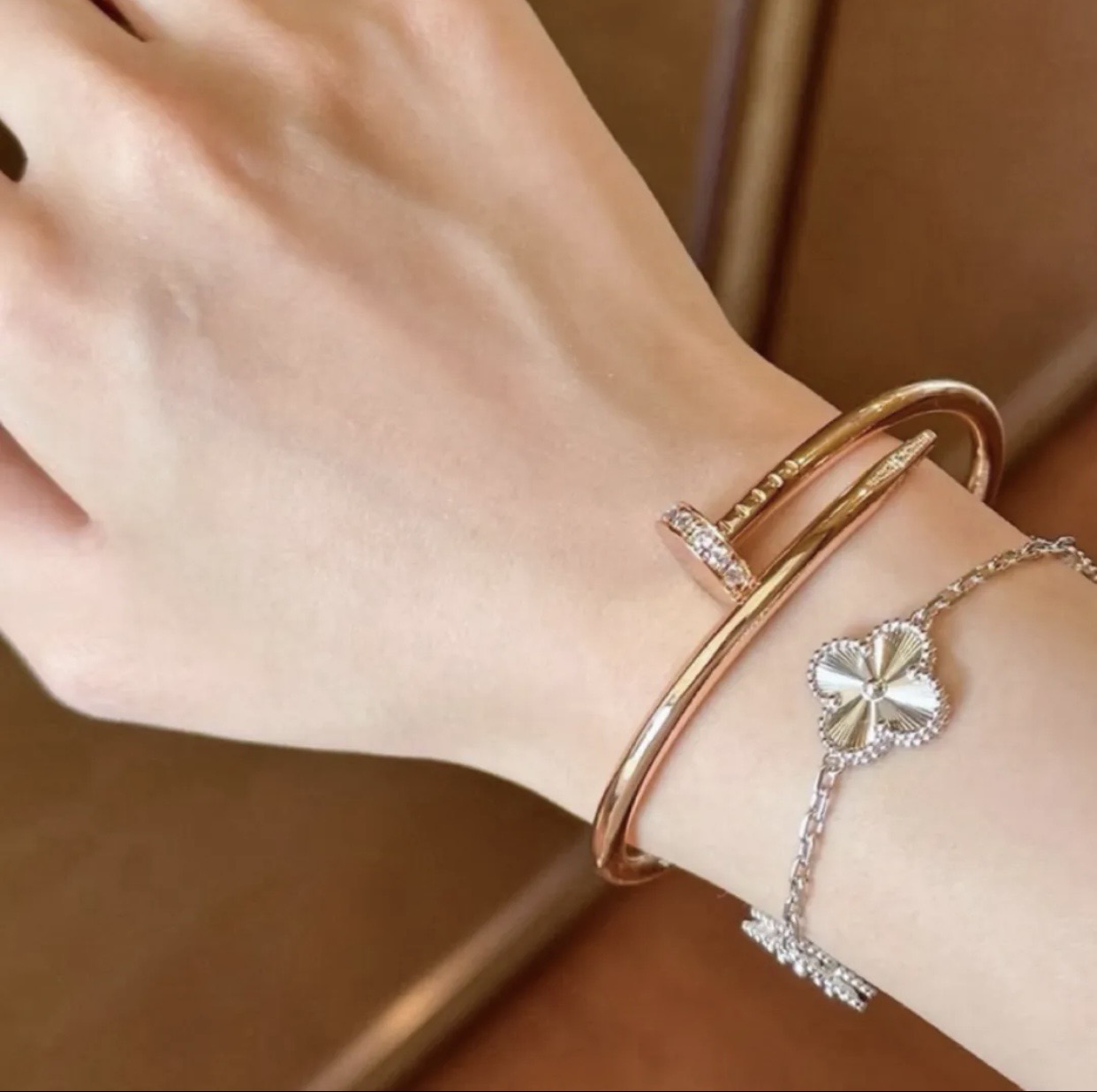 Cartier Cartie*最新款，非常的上镜‼ 设计很特别值得入手 高级手工坊系列