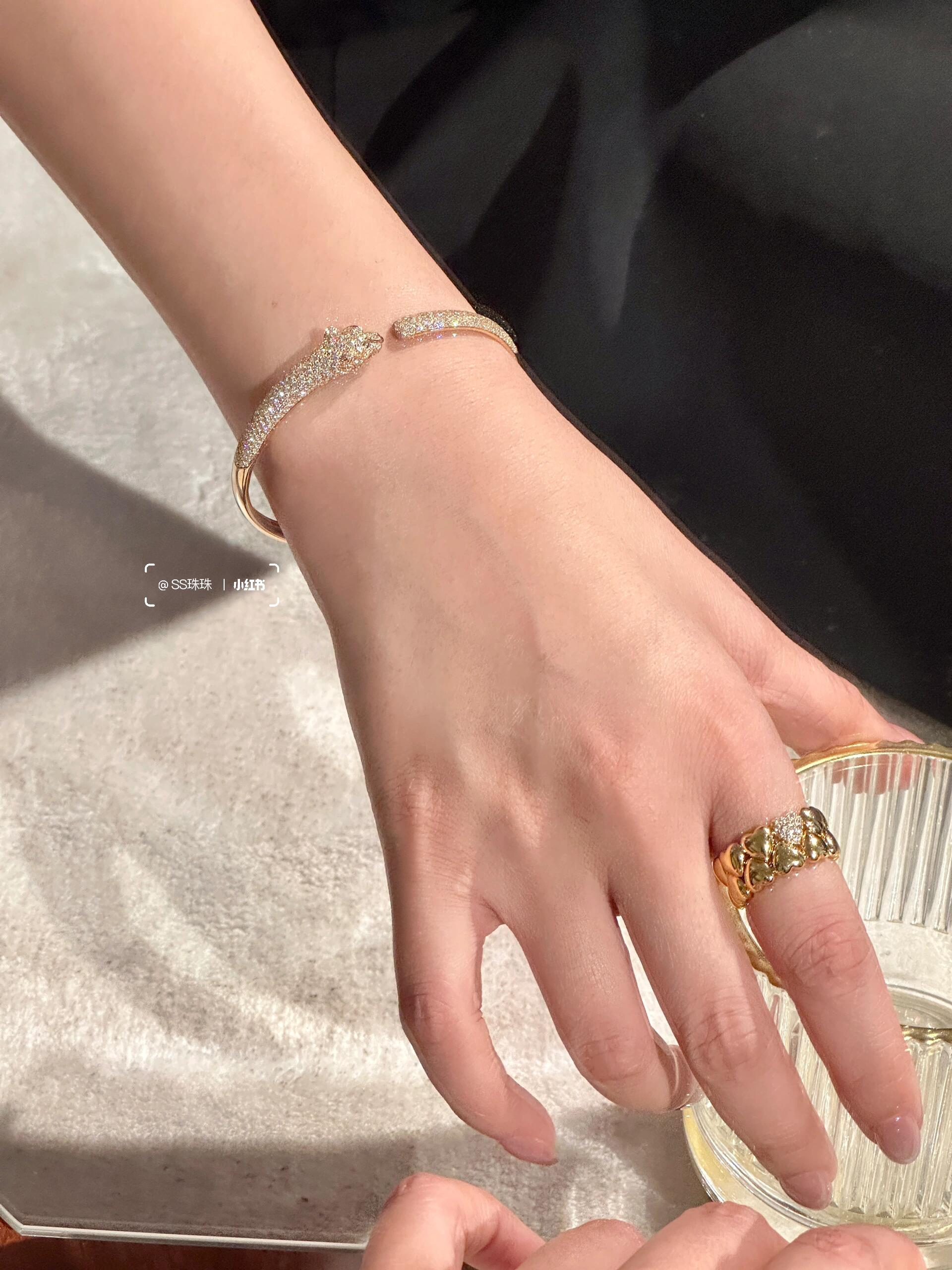 Cartier Cartie*最新款，非常的上镜‼ 设计很特别值得入手 高级手工坊系列