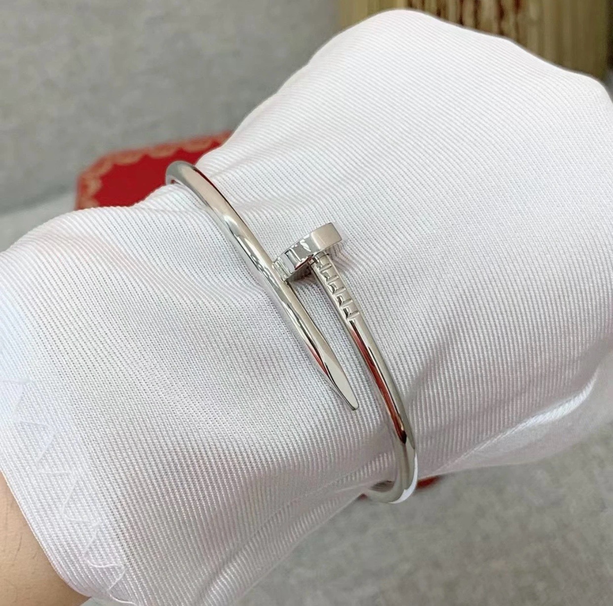 Cartier Cartie*最新款，非常的上镜‼ 设计很特别值得入手 高级手工坊系列