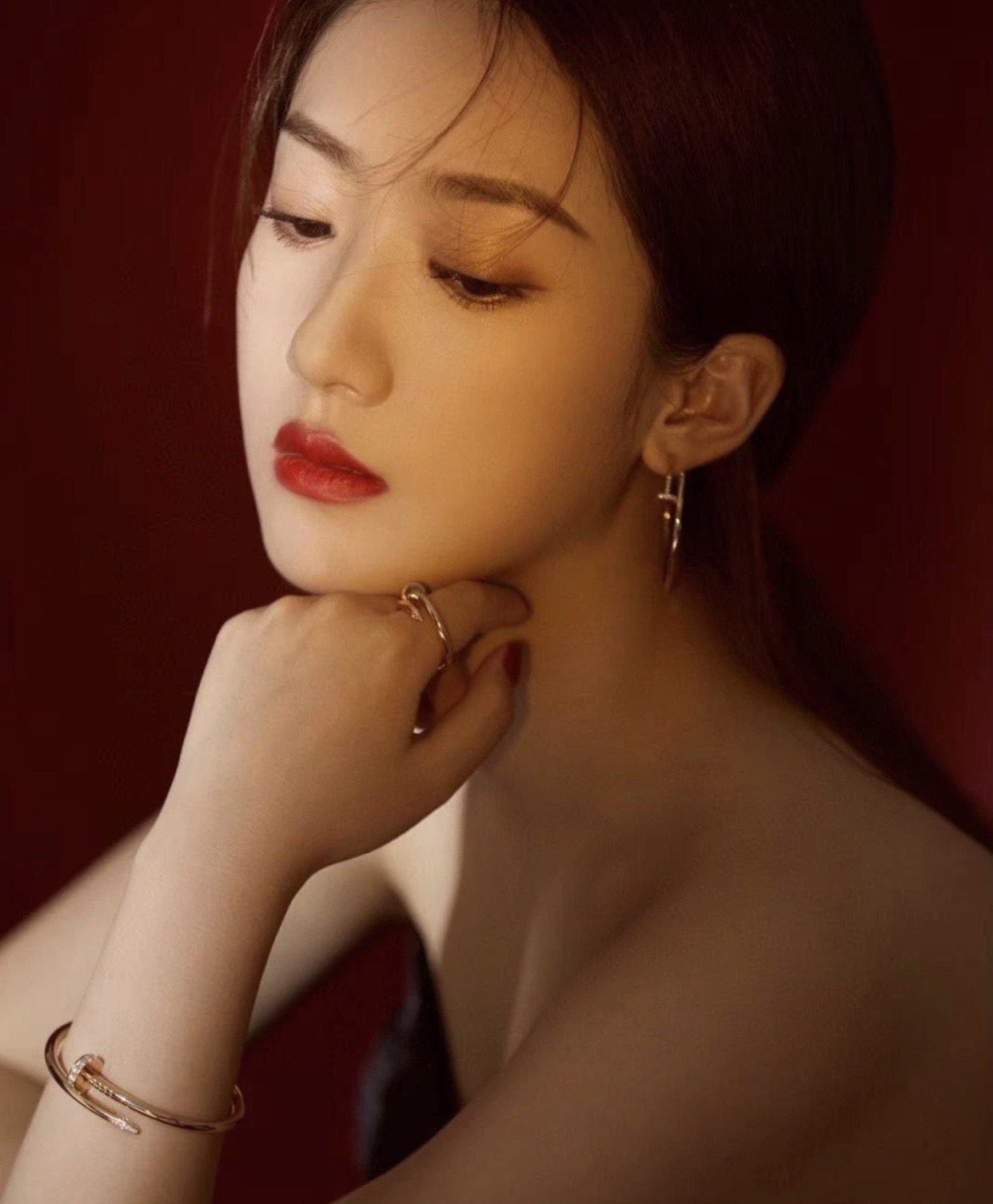 Cartier Cartie*最新款，非常的上镜‼ 设计很特别值得入手 高级手工坊系列