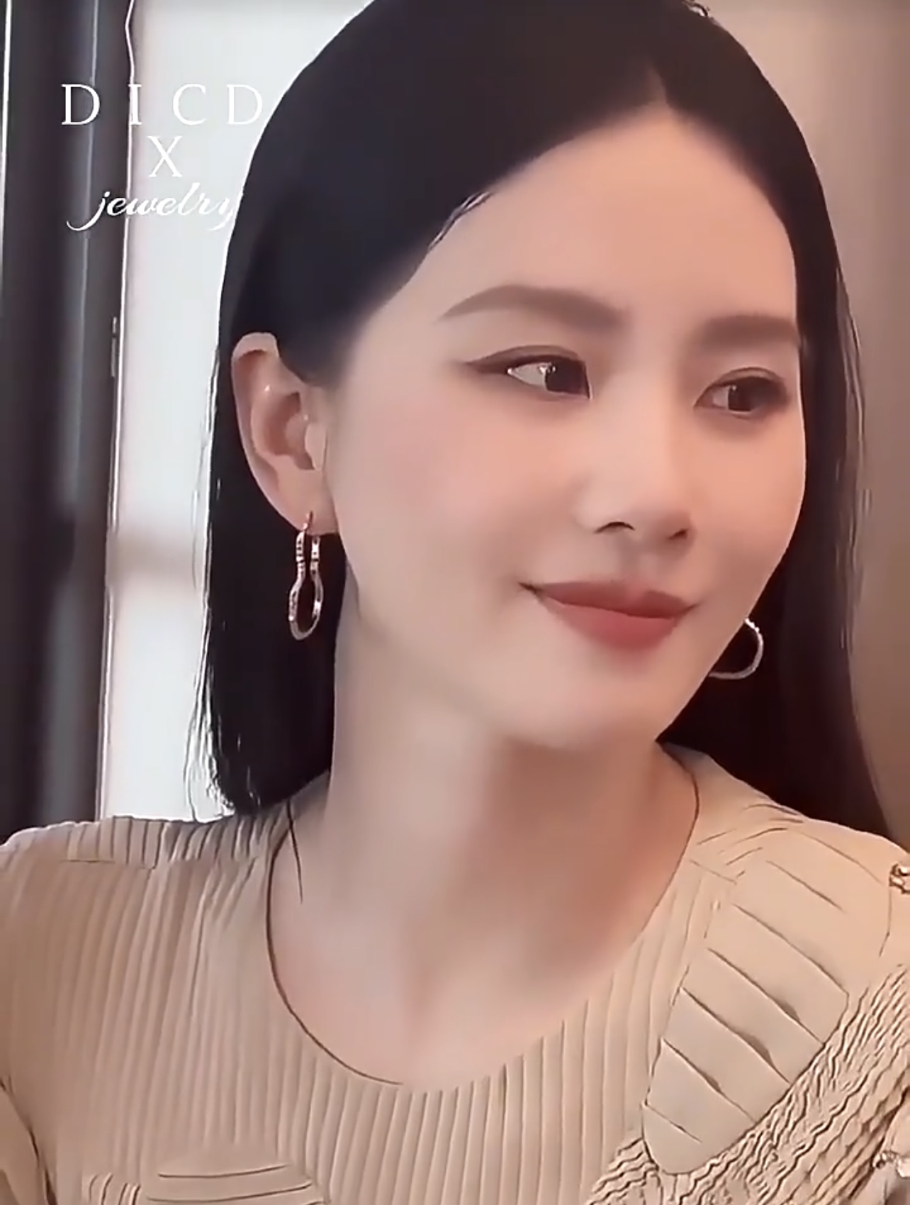 Qeelin Qeelin 麒麟最新款，非常的上镜‼ 设计很特别值得入手 高级手工坊系列