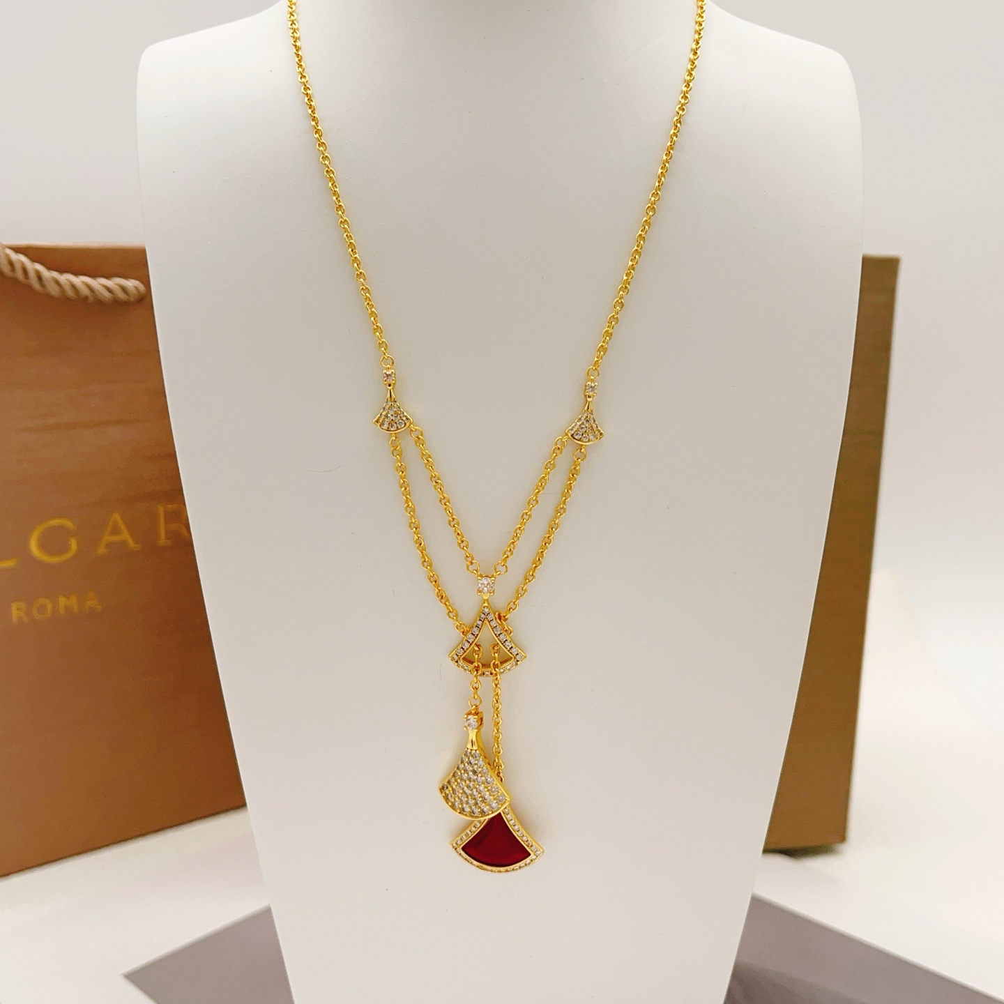 Bvlgari Haute Joaillerie Fine Jewelry Earrings Necklace Ring 4