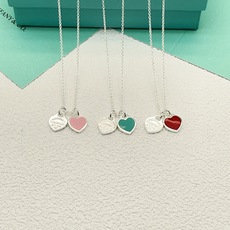 【Tiffany*帝芙尼最新款🆕🆕银色双爱心红爱心项链】一致官网黄铜材质,非常的上镜‼️设计很特别值得入 【Tiffany*帝芙尼最新款🆕🆕银色双爱心红爱心项链】一致官网黄铜材质,非常的上镜‼️设计很特别值得入