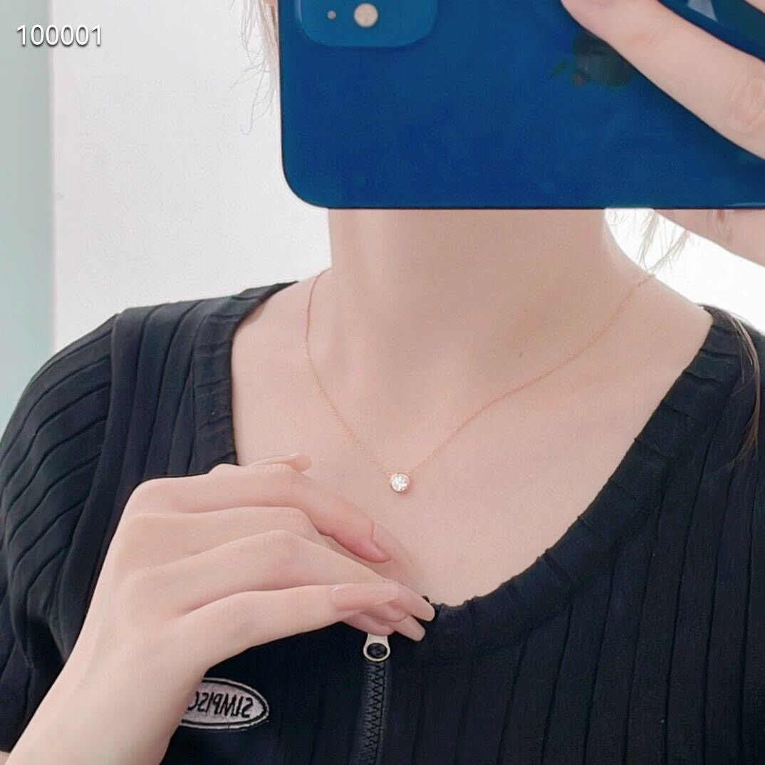 【Tiffany*帝芙尼最新款🆕🆕玫瑰金白钻单钻泡泡项链】一致官网黄铜材质，非常的上镜‼️设计很特别值得