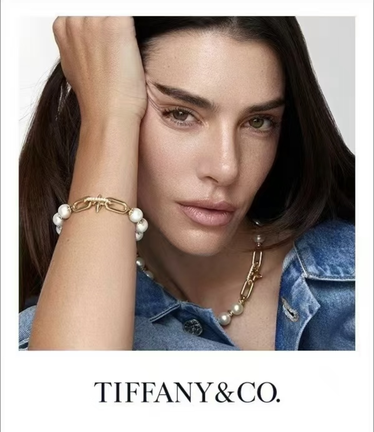 【Tiffany*帝芙尼最新款🆕🆕银色珍珠钉子项链】一致官网黄铜材质，非常的上镜‼️设计很特别值得入手。