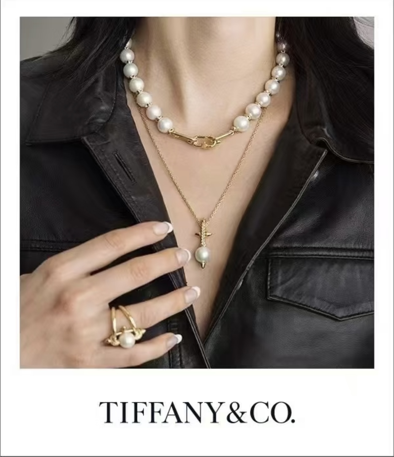 【Tiffany*帝芙尼最新款🆕🆕银色珍珠钉子项链】一致官网黄铜材质，非常的上镜‼️设计很特别值得入手。
