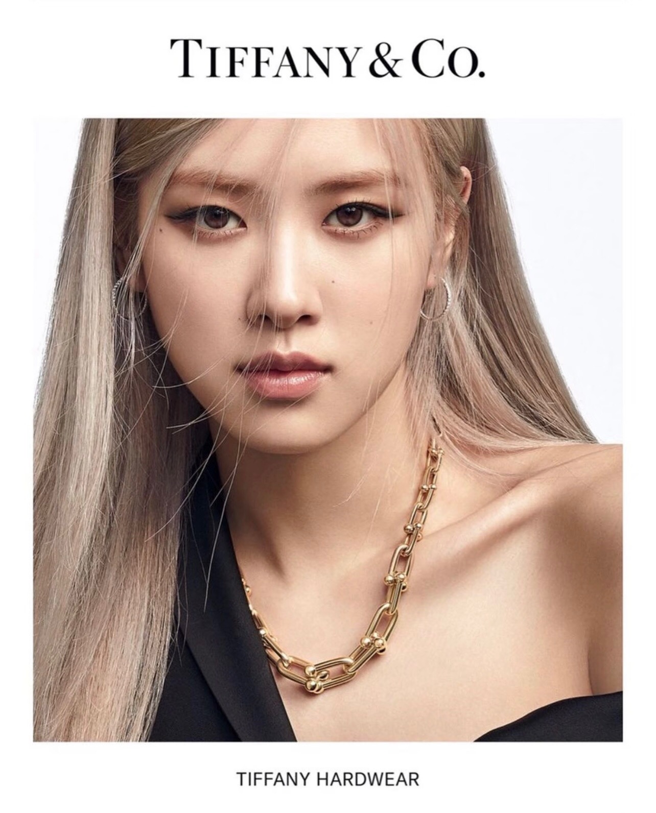 【Tiffany*帝芙尼最新款🆕🆕金色光面渐变马蹄项链】一致官网黄铜材质，非常的上镜‼️设计很特别值得入