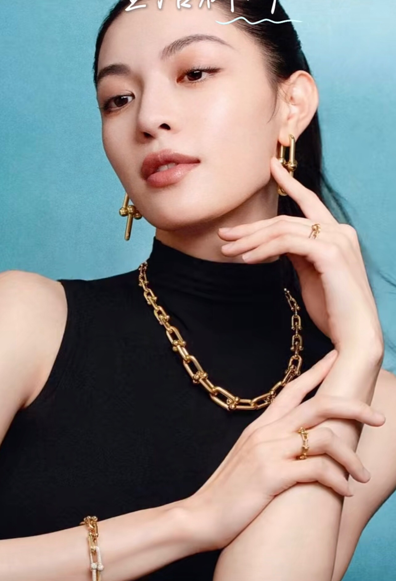 【Tiffany*帝芙尼最新款🆕🆕金色光面渐变马蹄项链】一致官网黄铜材质，非常的上镜‼️设计很特别值得入