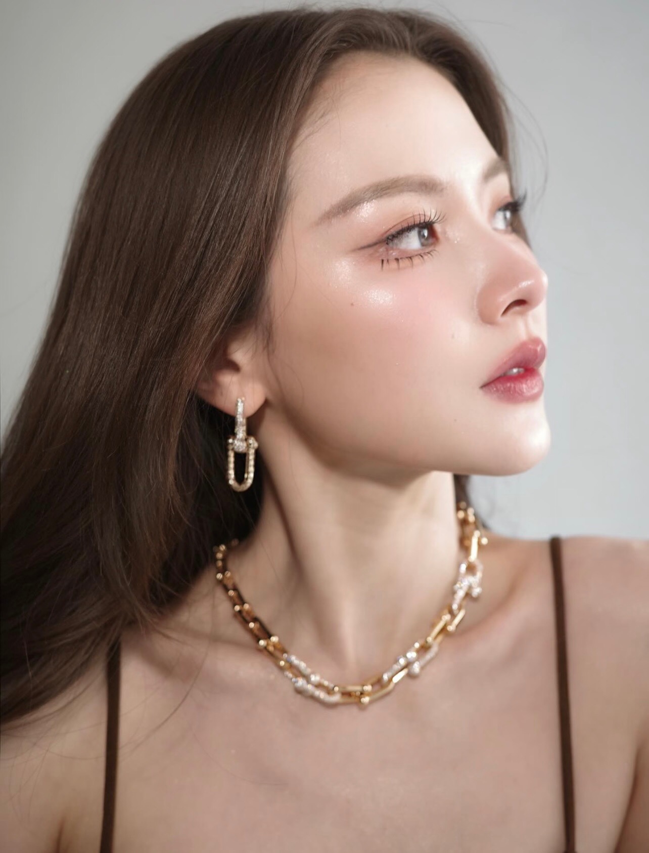 【Tiffany*帝芙尼最新款🆕🆕玫瑰金镶钻渐变马蹄项链】一致官网黄铜材质，非常的上镜‼️设计很特别值得入手高级手工坊系