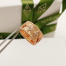 大小尺寸:6号、7号、8号【VanCleef*ArPel* 梵克雅宝最新款🆕🆕玫瑰金万花筒戒指】一致官网 大小尺寸:6号、7号、8号【VanCleef*ArPel* 梵克雅宝最新款🆕🆕玫瑰金万花筒戒指】一致官网
