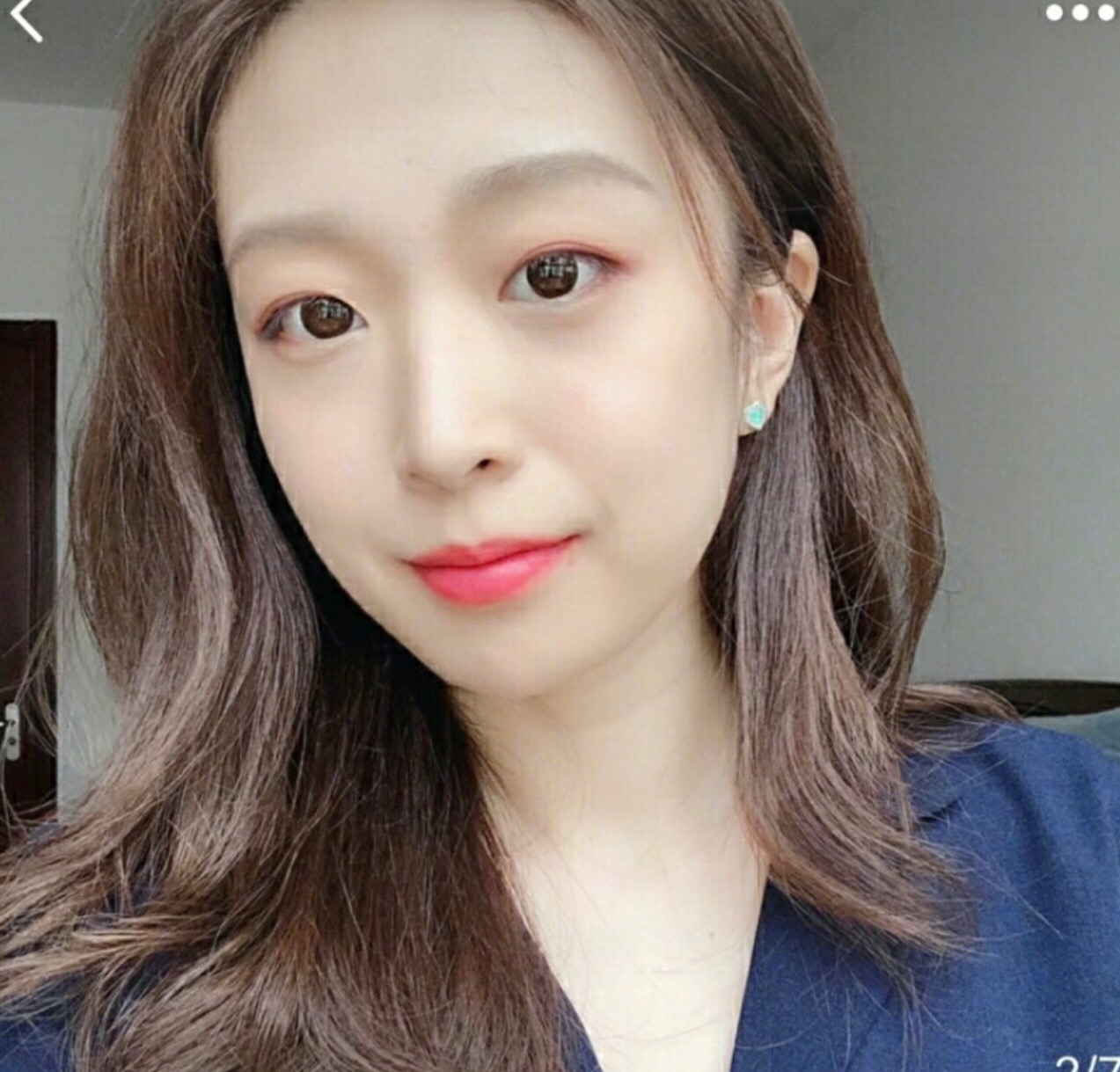 【Tiffany*帝芙尼最新款🆕🆕银色蓝爱心耳钉】一致官网黄铜材质，非常的上镜‼️设计很特别值得入手。高