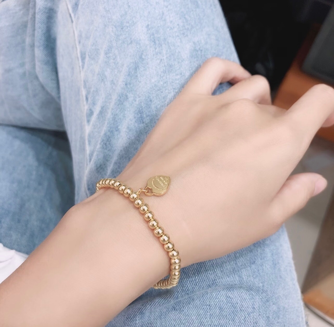 【Tiffany*帝芙尼最新款🆕🆕银色光面珍珠爱心手链】一致官网黄铜材质，非常的上镜‼️设计很特别值得入