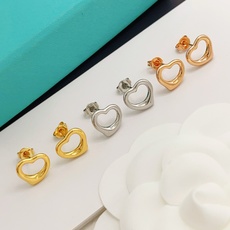 TE101玫瑰金TE102金色TE103银色【Tiffany*帝芙尼最新款🆕🆕三光面爱心耳钉】一致官网黄 TE101玫瑰金TE102金色TE103银色【Tiffany*帝芙尼最新款🆕🆕三光面爱心耳钉】一致官网黄