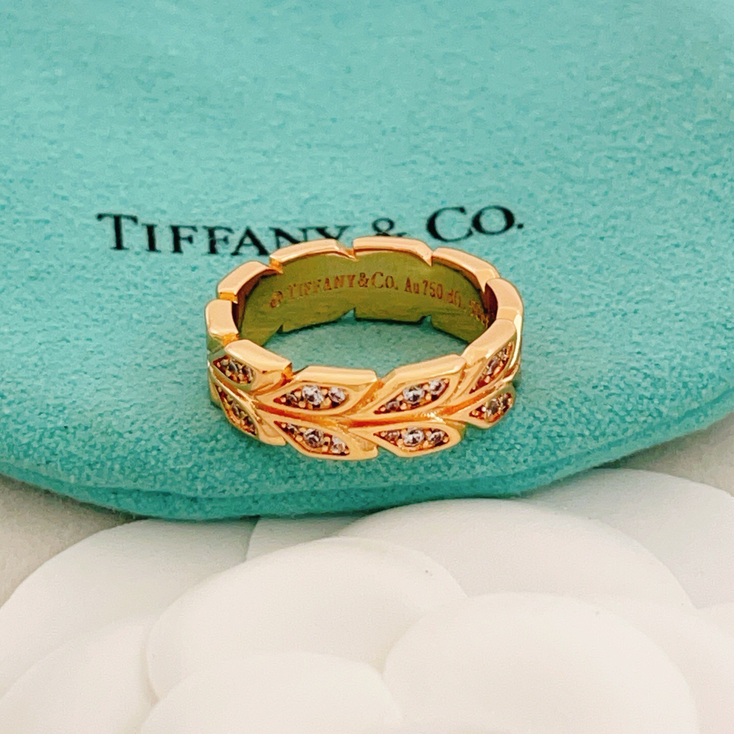 尺寸:6，7，8 码【Tiffany*帝芙尼最新款🆕🆕玫瑰金镶钻叶片戒指】一致官网黄铜材质，非常的上镜‼