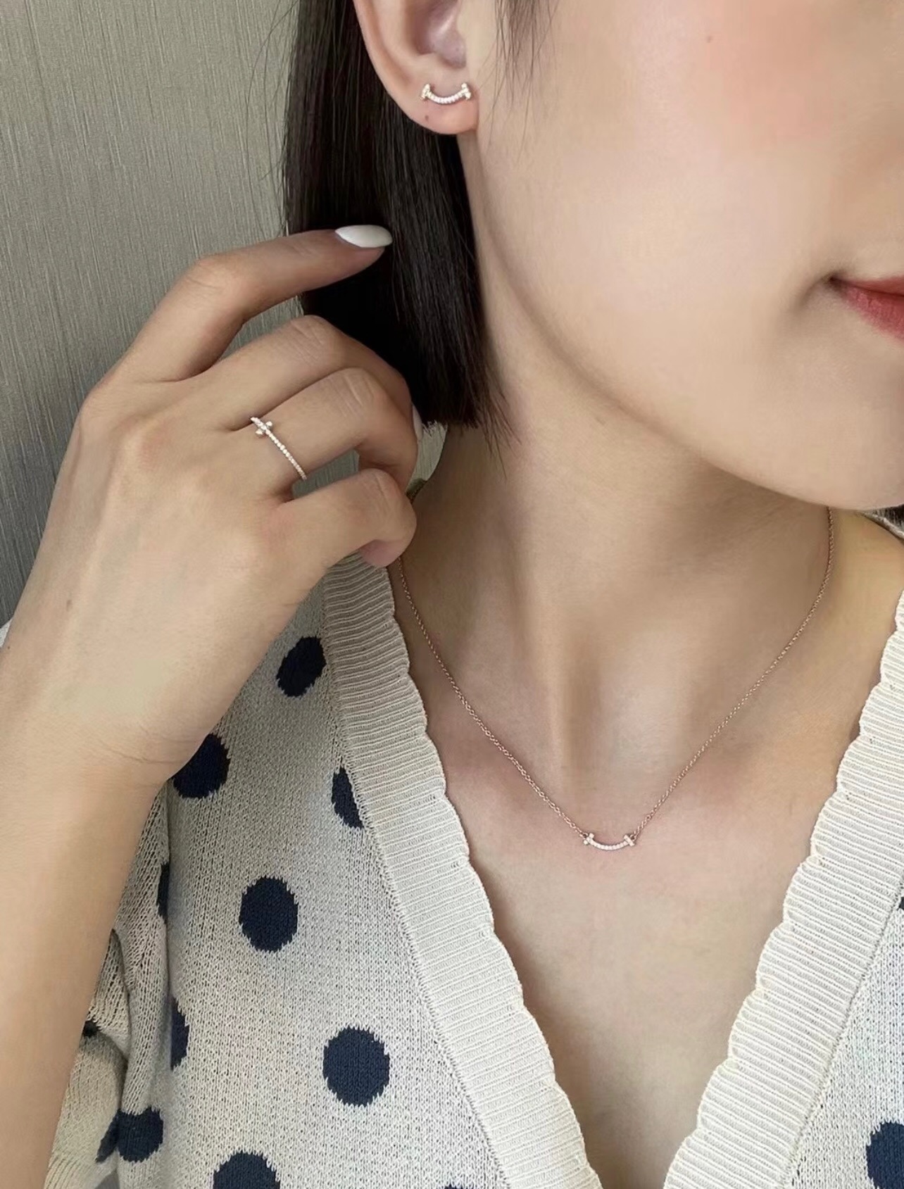 尺寸码数:6.7.8码【Tiffany*帝芙尼最新款🆕🆕金色满钻T字母^_^^_^戒指】一致官网黄铜材质 尺寸码数:6.7.8码【Tiffany*帝芙尼最新款🆕🆕金色满钻T字母^_^^_^戒指】一致官网黄铜材质