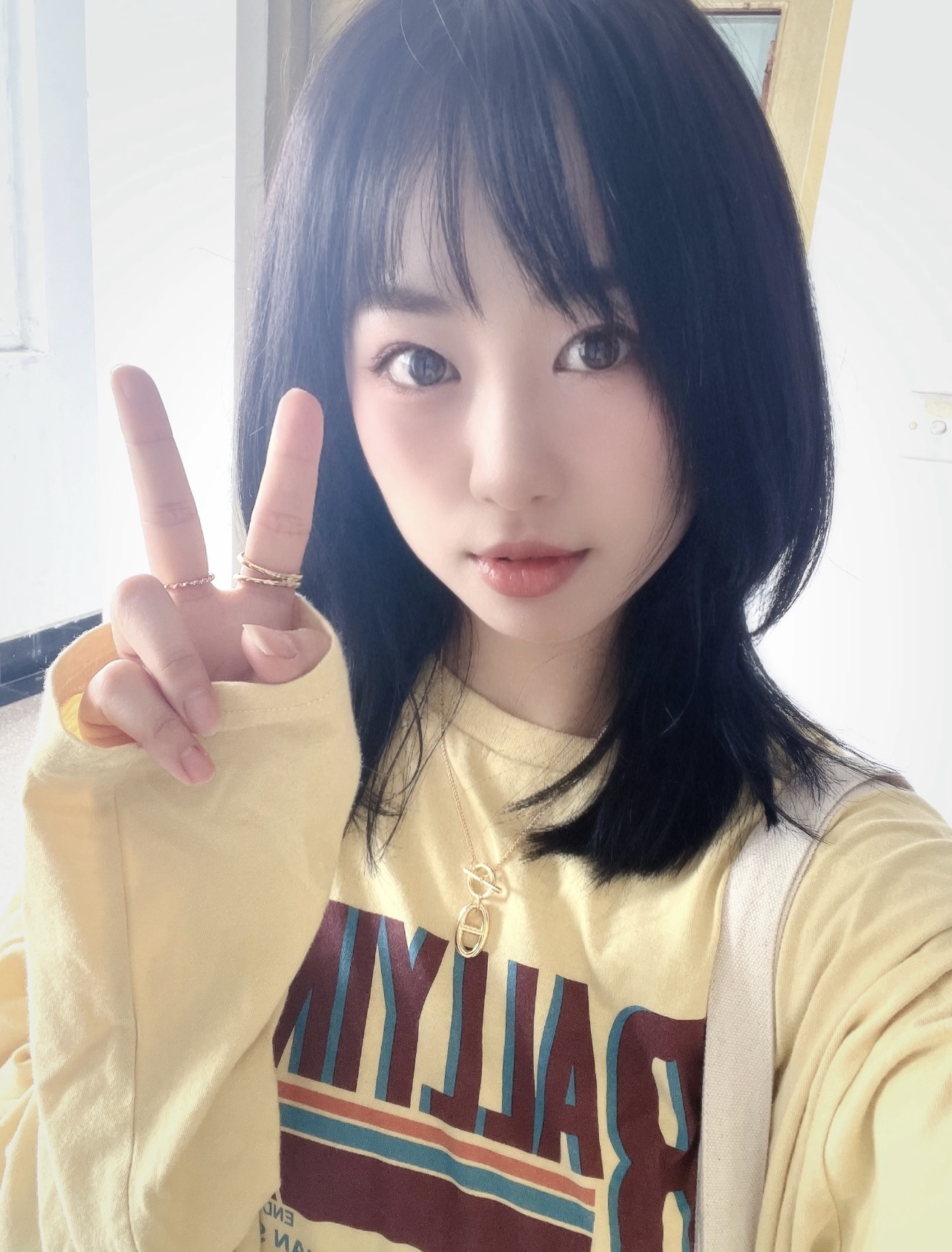 【He@mes爱马仕最新款🆕🆕玫瑰金光面猪鼻子项链】一致官网黄铜材质，非常的上镜‼️设计很特别值得入手。