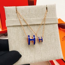 HX164银色HX165金色HX166玫瑰金【He@mes爱马仕最新款🆕🆕三色大号蓝H字母项链】一致官网 HX164银色HX165金色HX166玫瑰金【He@mes爱马仕最新款🆕🆕三色大号蓝H字母项链】一致官网