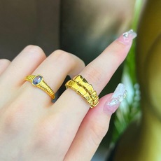 大小尺寸:6号、7号、8号【BVLGARI宝格丽最新款🆕🆕金色光面灵蛇戒指】一致官网黄铜材质,非常的上镜 大小尺寸:6号、7号、8号【BVLGARI宝格丽最新款🆕🆕金色光面灵蛇戒指】一致官网黄铜材质,非常的上镜