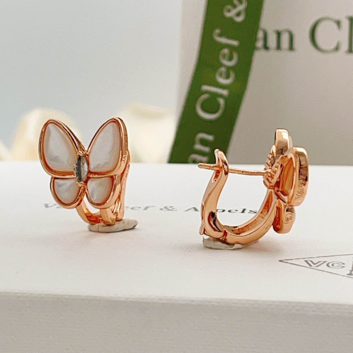 Van Cleef Arpels Two Butterfly earrings rose gold white mother-of-pearl clear diamond 12mm width