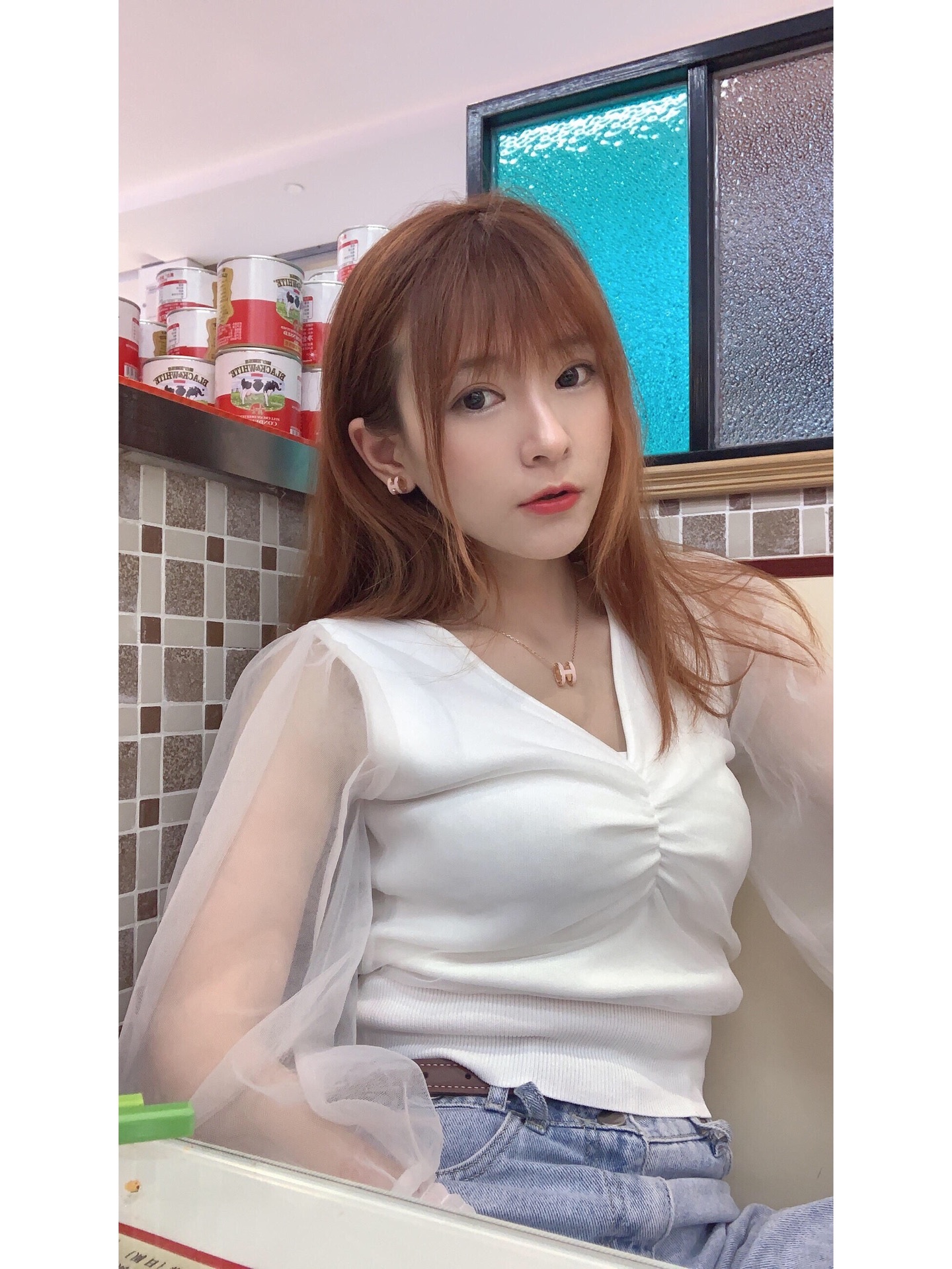 【He@mes爱马仕最新款🆕🆕金色大号粉色H耳钉】一致官网黄铜材质，非常的上镜‼️设计很特别值得入手。高
