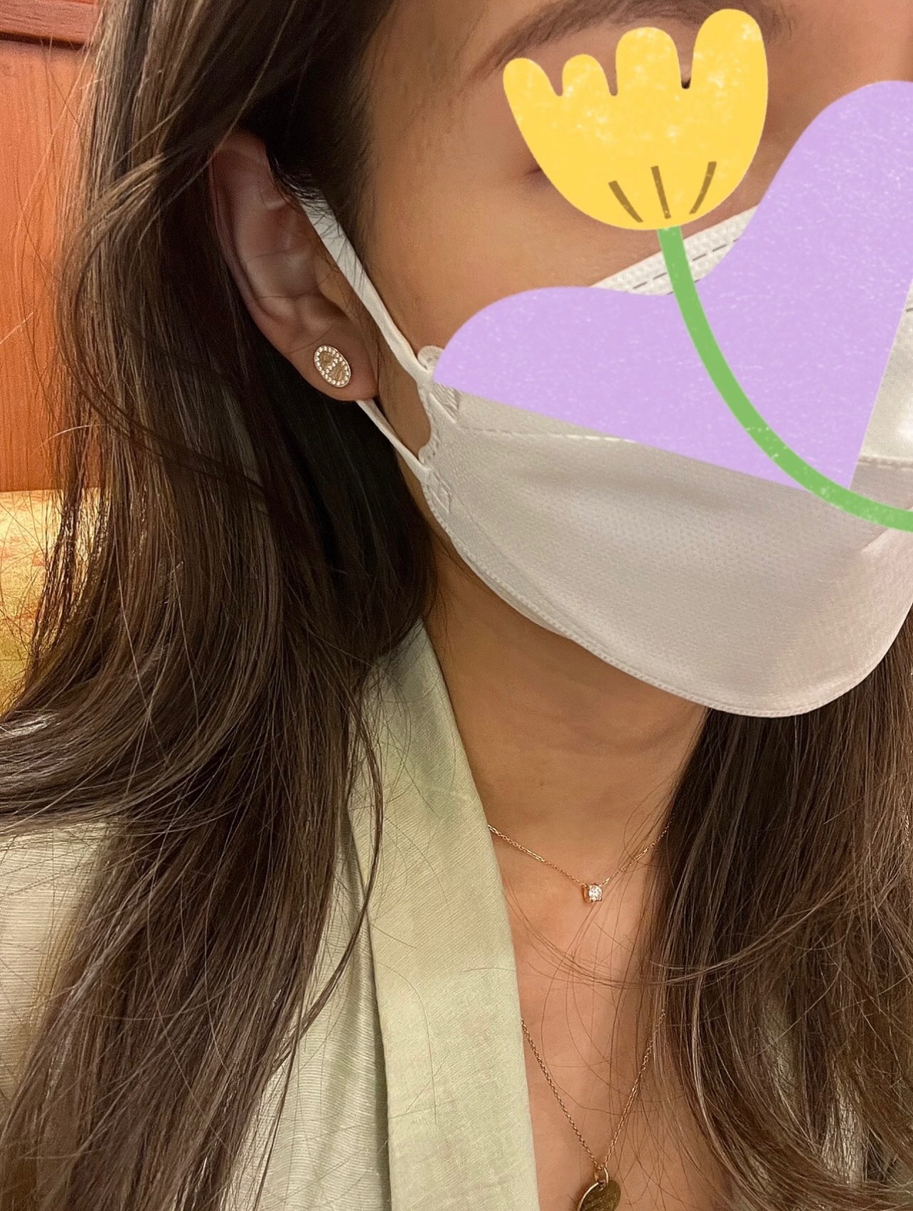 【He@mes爱马仕最新款🆕🆕金色镶钻光面猪鼻子耳钉】一致官网黄铜材质，非常的上镜‼️设计很特别值得入手