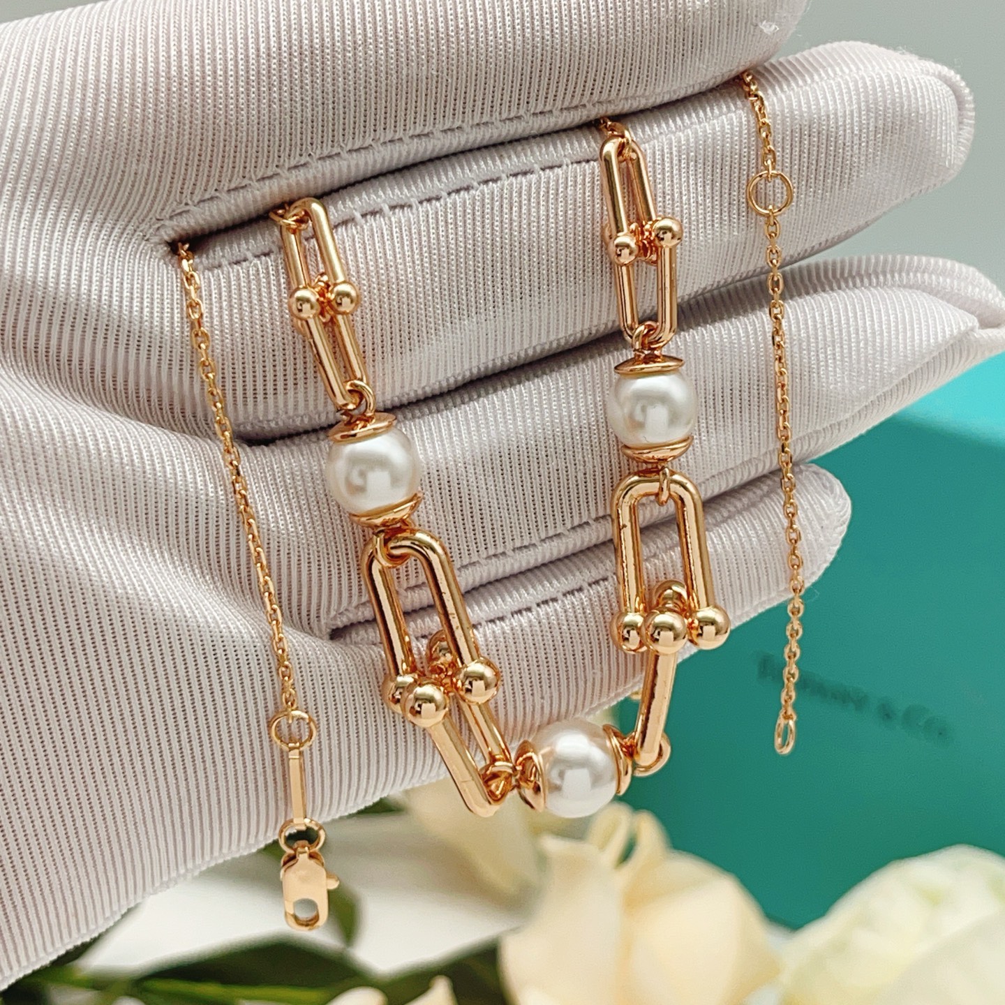 Tiffany HardWear Pearl Link necklace Rose gold white pearl 45cm